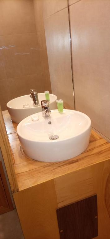 Amman Orchid Hotel Buitenkant foto