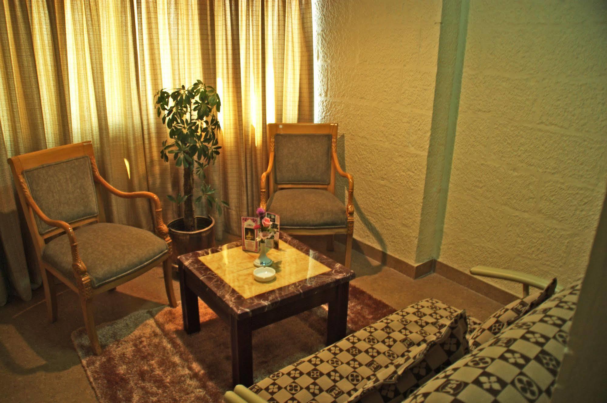 Amman Orchid Hotel Buitenkant foto