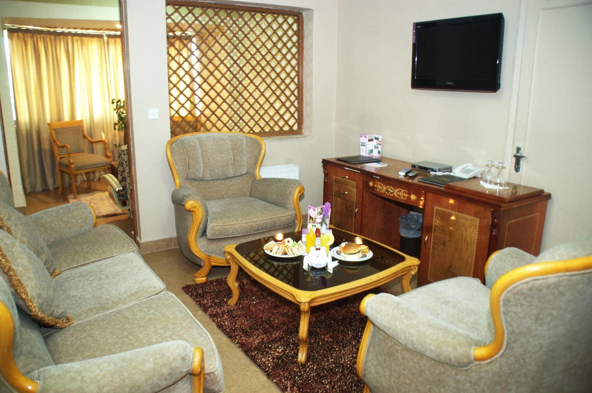 Amman Orchid Hotel Buitenkant foto
